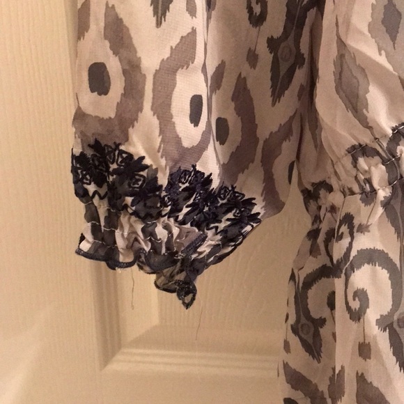 💖 C’est City Women’s Tops Shirts - Picture 9 of 12